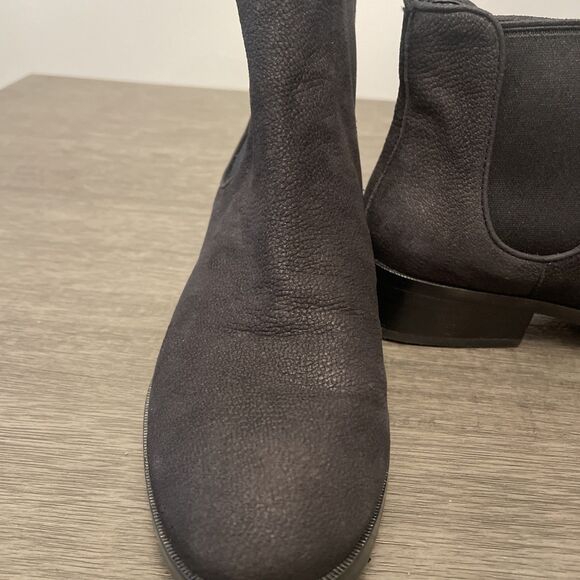 Cole Haan Black Chelsea Boot Ankle Pull On Womens 7.5 NICE - Picture 3 of 12